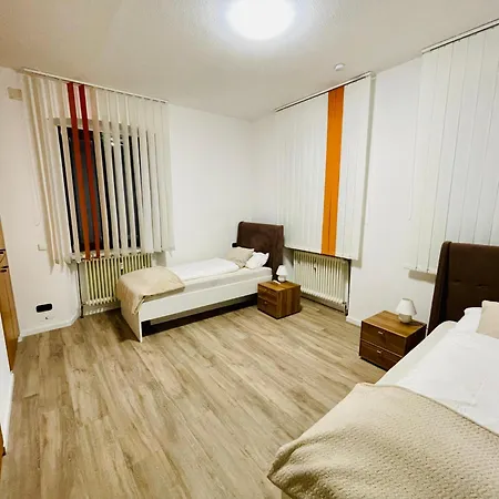 Maxhaus 1 アパート カールスシュタット