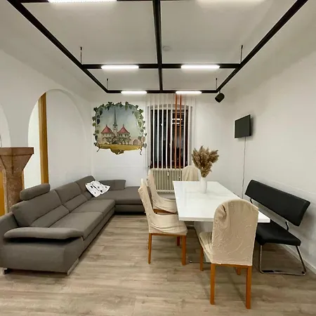 アパート Maxhaus 1