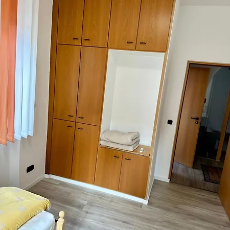 Maxhaus 1
